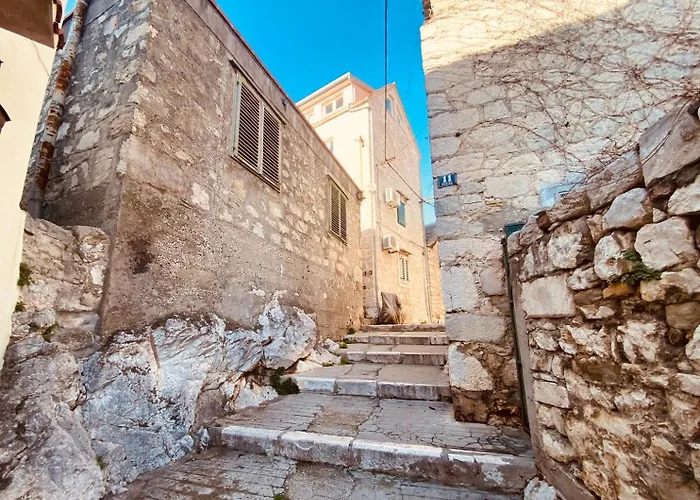 Dragon Split-stare Mesto Varos 公寓 *